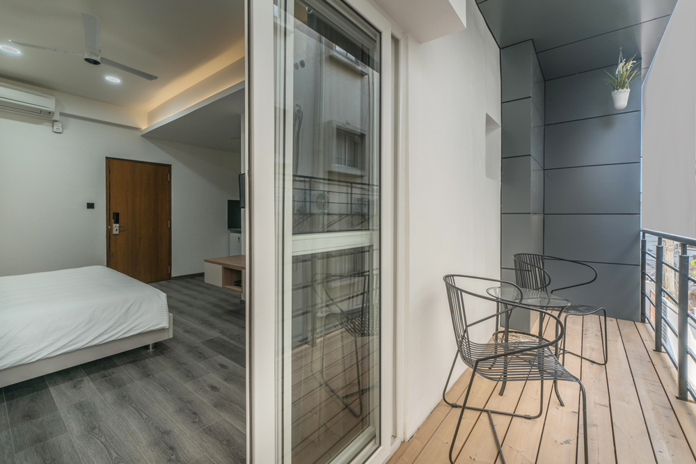 skyla-serviced-suites-kitchen-balcony3.jpg